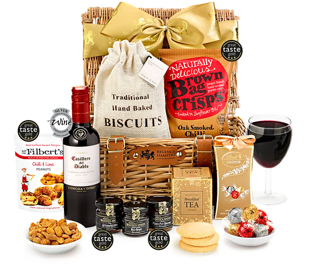 Chalcot Hamper With Red Wine
